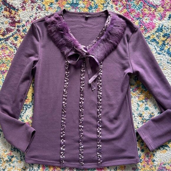 90s Purple Coquette Sweater with Genuine Fur Trim & Ribbon Details — S/M - Picture 2 of 5